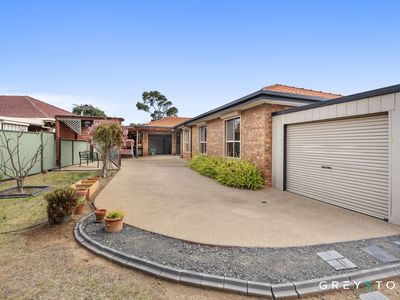26 Broula Court, Taylors Lakes