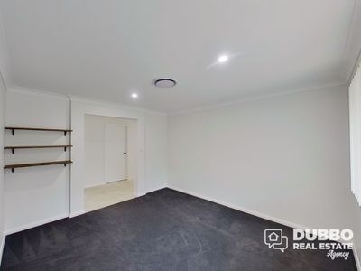 25 Montezuma Terrace, Dubbo