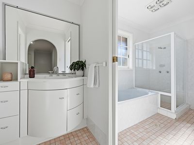 2 / 11 Mary Street, Shellharbour
