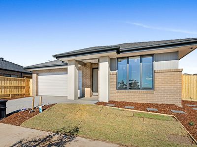 10 Fothergil Grove, Truganina