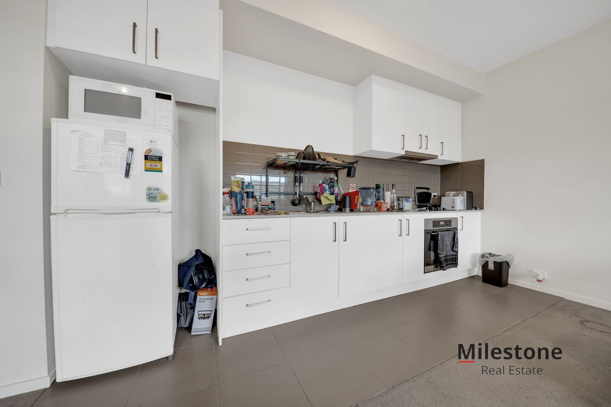 15/3 Close Avenue, Dandenong