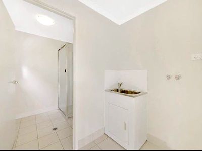 1 / 1 Colins Lane, Kin Kora