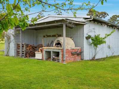 222 Cygnet Coast Road, Lymington