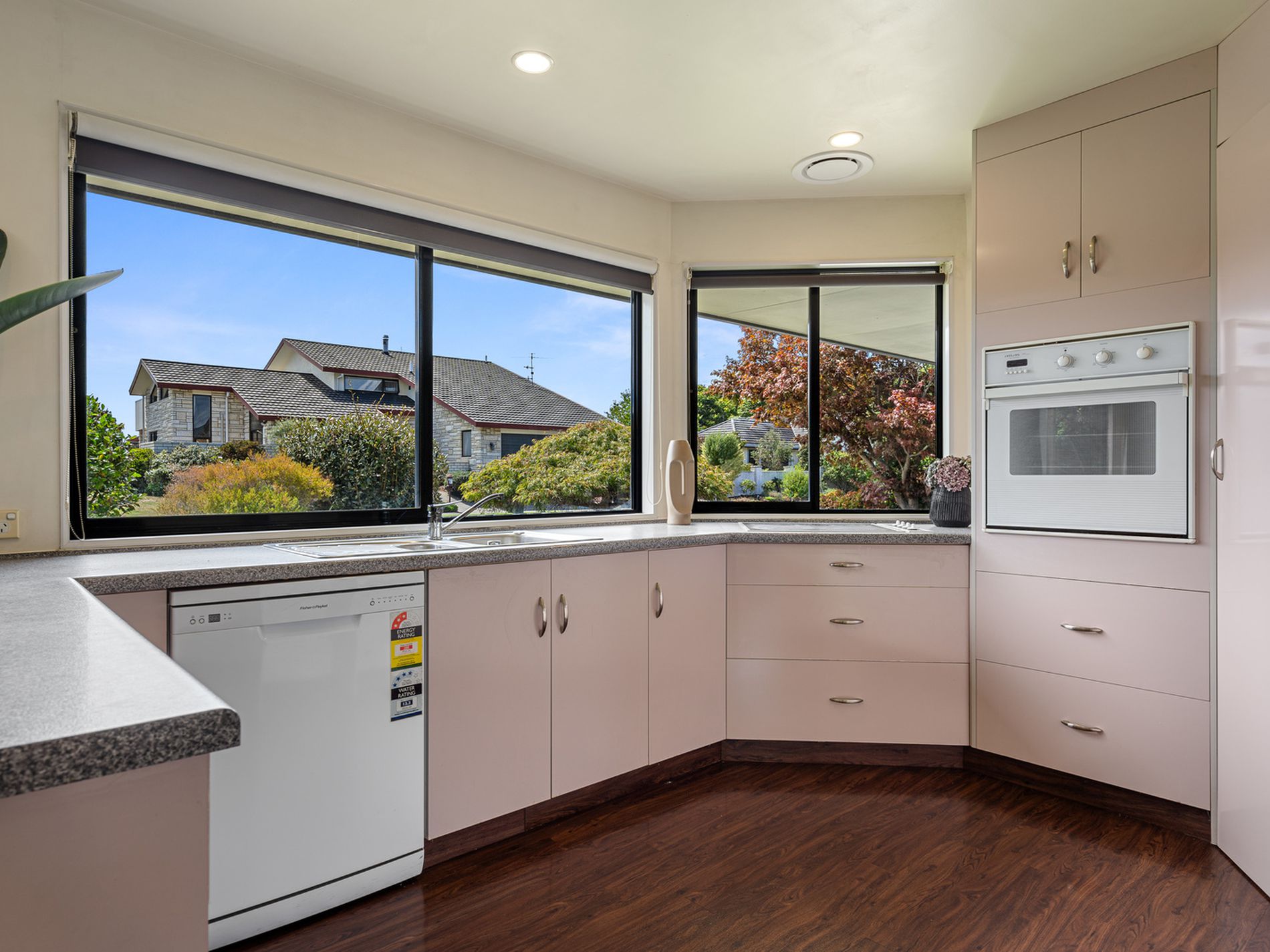 5 Bremner Crescent, Stoke