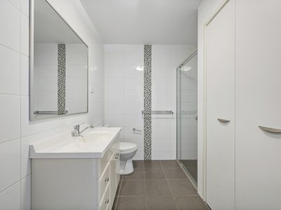 82 / 329 Flemington Road, Franklin