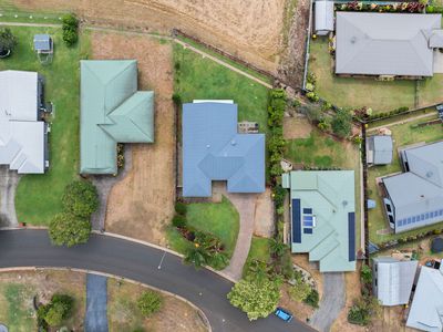 19 Jannina Drive, Atherton