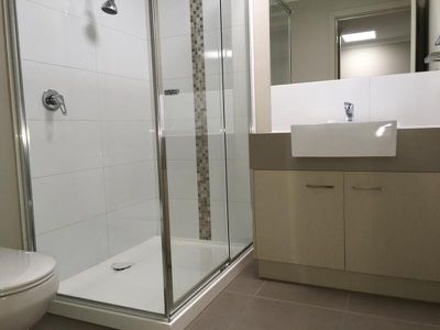 1 / 9 Brimpton Grove, Wyndham Vale
