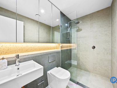 712 / 1-3 Chapel lane/ 6-12 Lister Avenue, Rockdale