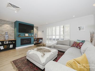 33 Cobine Way, Greenwood
