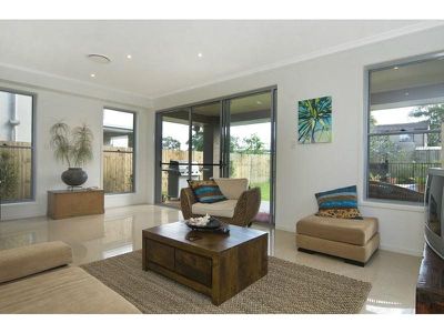74 Moorindil Street, Tewantin