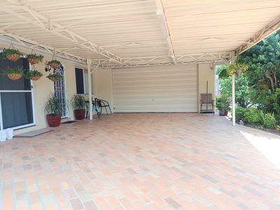 18 Edgeware Drive, Rochedale South