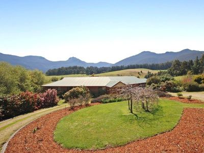 85 Gums Road, Mountain River