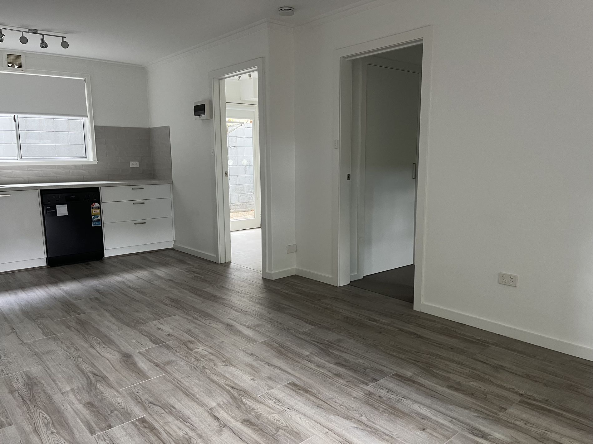 1 / 7 Sanglen Terrace, Belmont