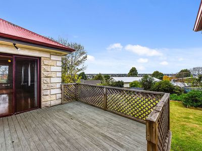 6 Davis Crescent, Mount Gambier