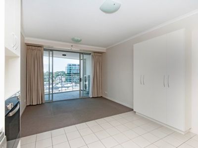 902 / 11 Ellenborough Street, Woodend