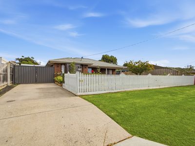 21 Howard Street, Sale