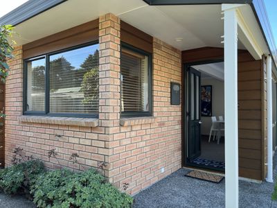 42 / 42 Main Road, Tawa