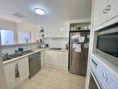 5 / 8-14 Munro Terrace, Mooroobool