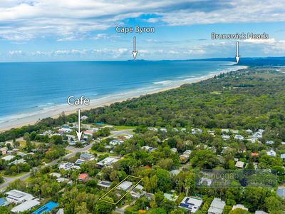 10 Robin Street, South Golden Beach