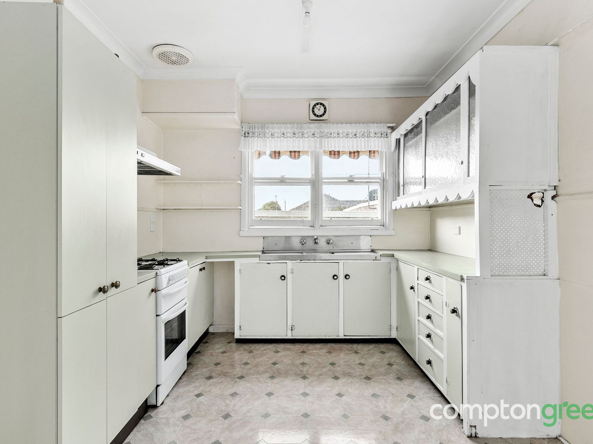 64 Francis Street, Belmont