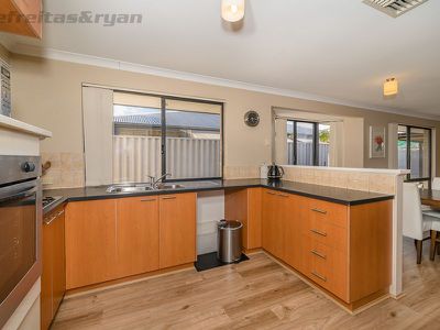 19 Wambiri Close, South Lake