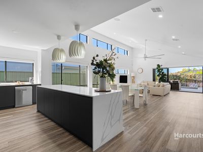 76 Gemini Way, Narrawallee