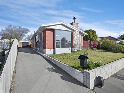 10 Helmsdale Street, Burwood