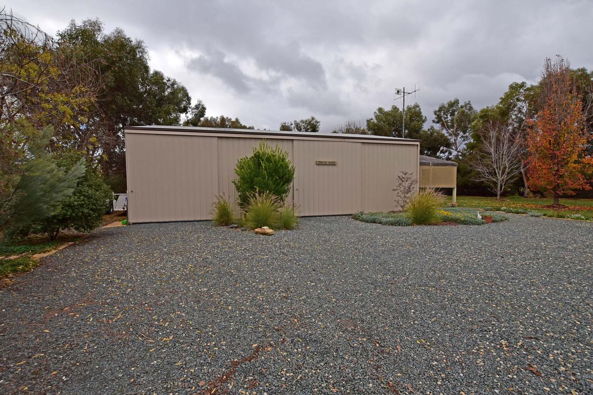 5 Gardadale Drive, Kyabram