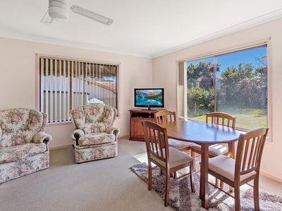 6 John Reilly Street, Dalmeny