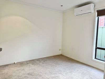 90 Ribblesdale Avenue, Wyndham Vale