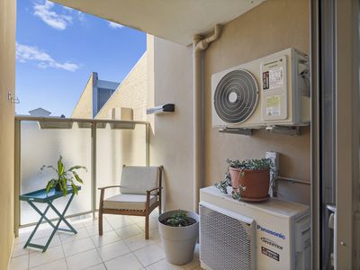 4 / 296 Newcastle Street, Perth