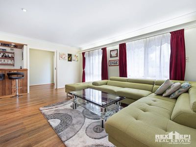10 Hampton Drive, Hampton Park