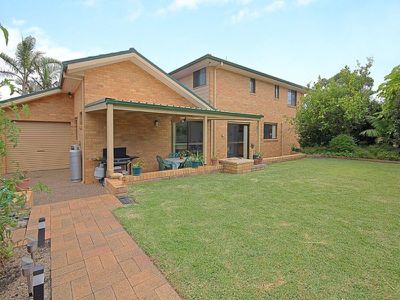 3 Bonnie Troon Close, Dolphin Point