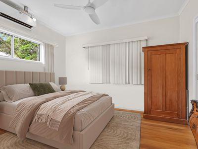 6 Powell Place, Bentley Park