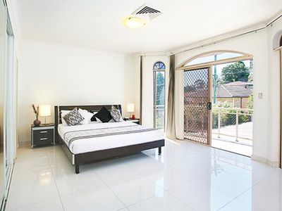 64 Dowling Street, Bardwell Valley