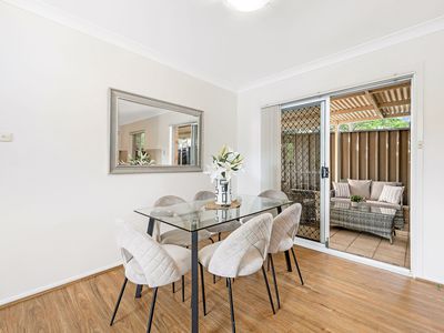 4 / 8 Wiruna Crescent, Narwee