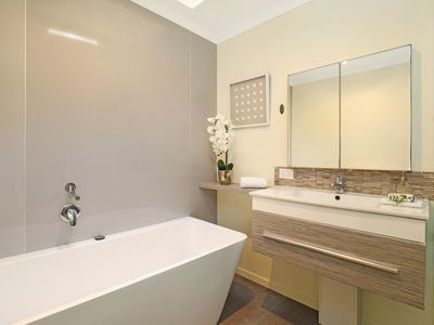 1 / 56 Meta Street, Mooloolaba
