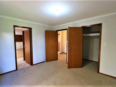 21 Shalamar Crescent, Mount Gambier