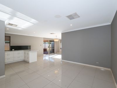 24 Powderbark Bypass, Kenwick
