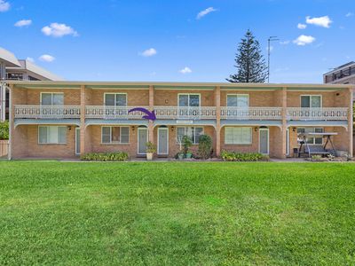 3 / 10 Wharf Street, Tuncurry