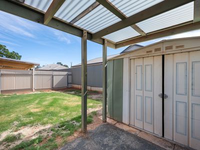 51A Eureka Street, Hannans