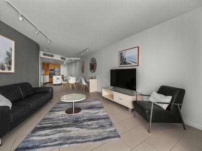 408 / 10 Leeding Terrace, Caloundra