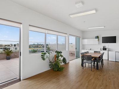 205 / 3 GALLAGHER TERRACE, Kedron