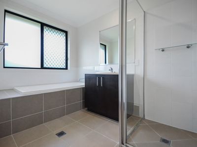 19 Baurea Close, Edgeworth