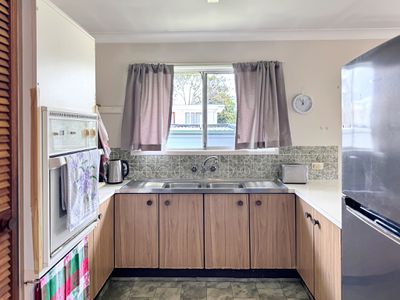 2 / 6 Burwah Terrace, Caloundra