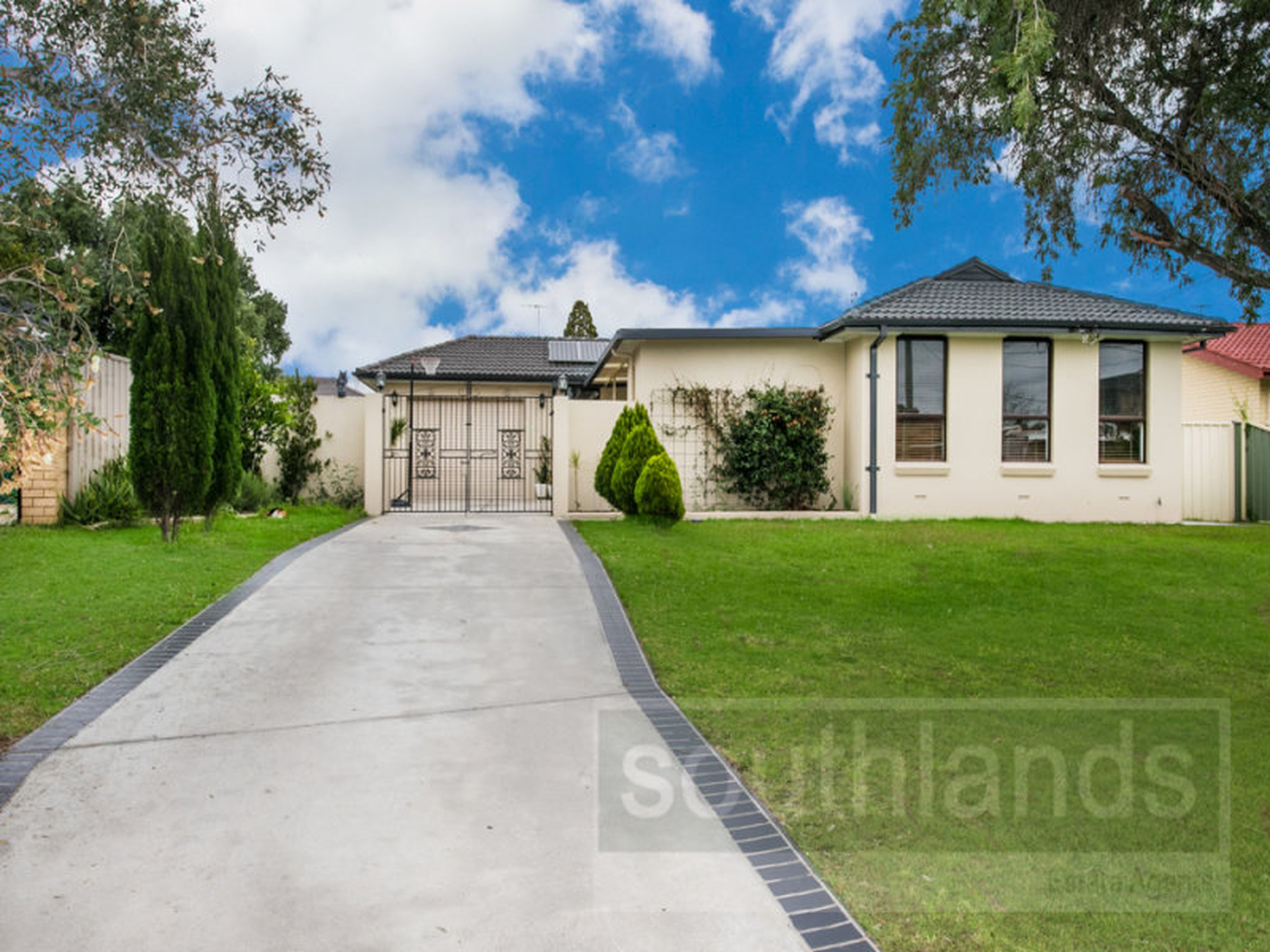 32 Treetops Avenue , SOUTH PENRITH