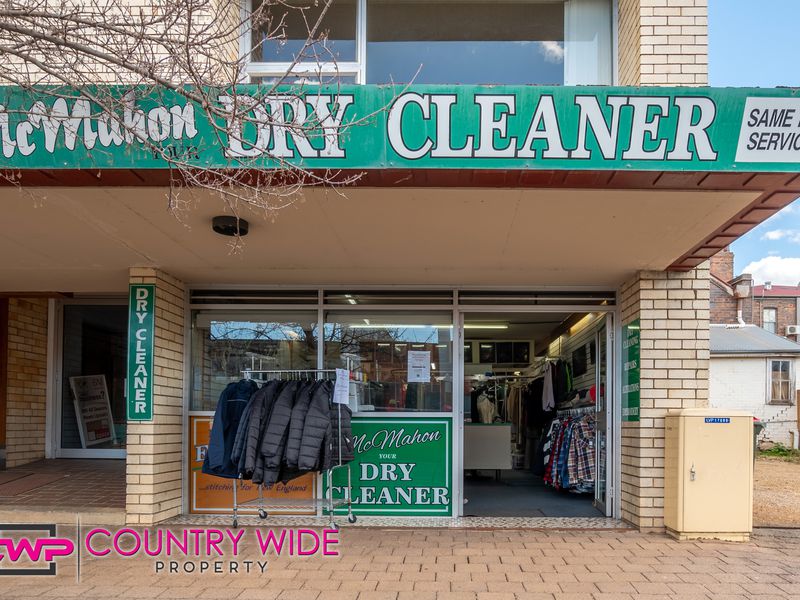 McMahons Dry Cleaning