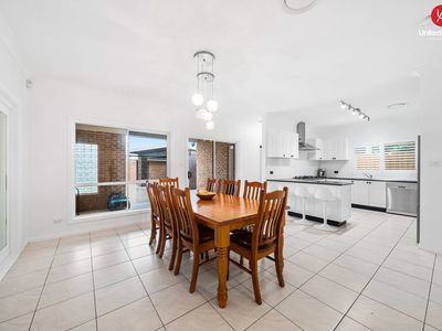 34 Wainewright Avenue, West Hoxton