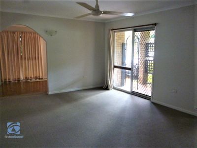 15 Milperra Road, Rochedale South