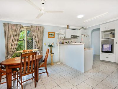 1 / 139 Amarina Avenue, Mooloolaba